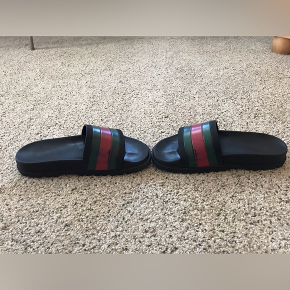 Gucci Slides - Mens. Good condition. - Picture 4 of 7